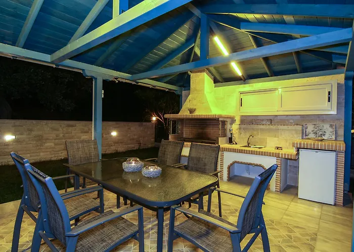 Golden Blue Chrysi Ammoudia